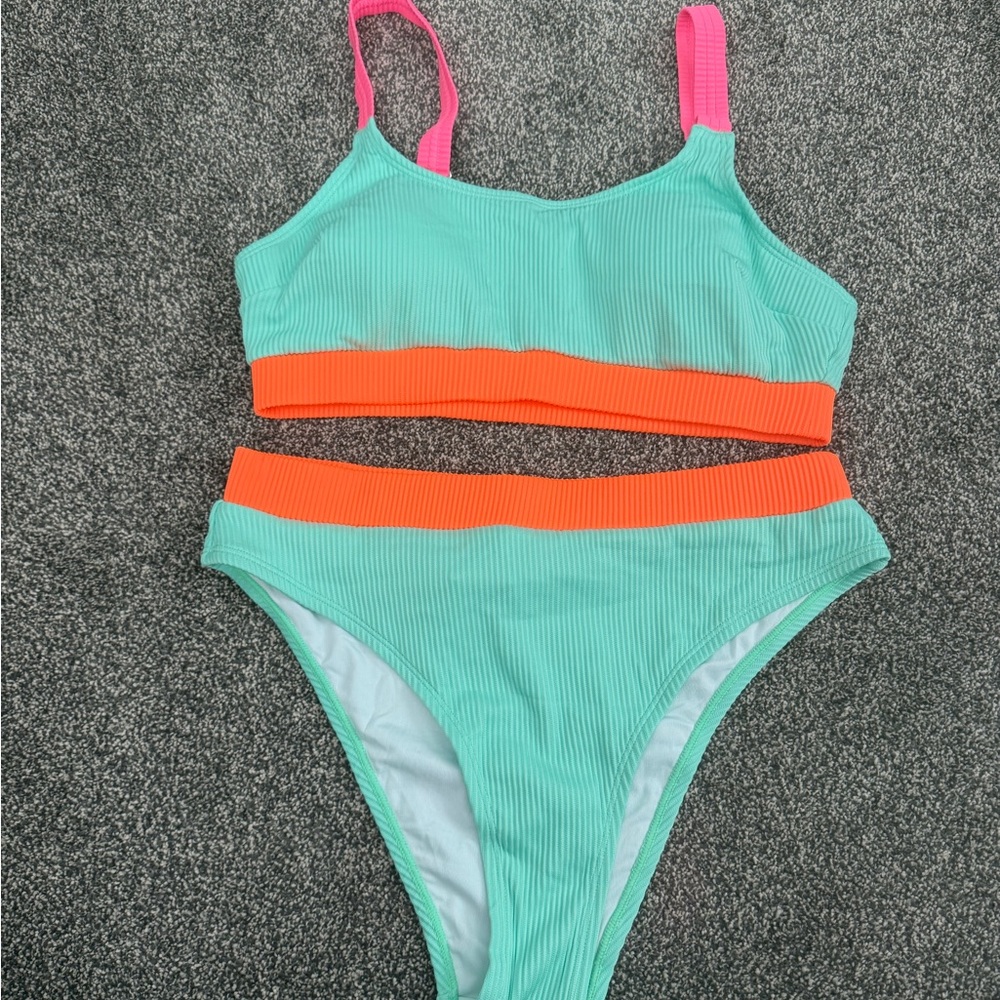 Cupshe Mint Green and Orange Bikini Set